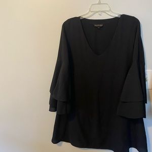 Puffy sleeve black dress
